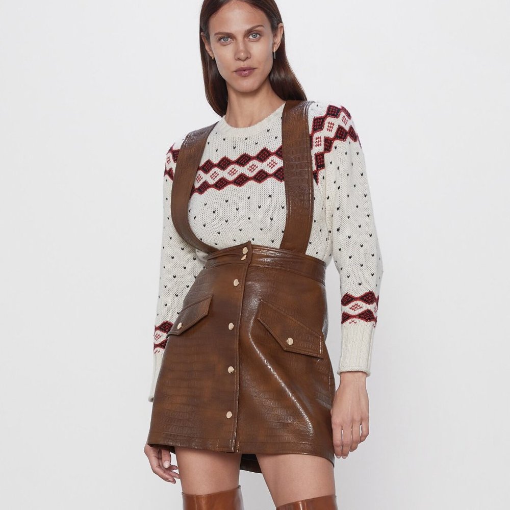 Zara FAUX LEATHER MINI SKIRT WITH BRACES Size M